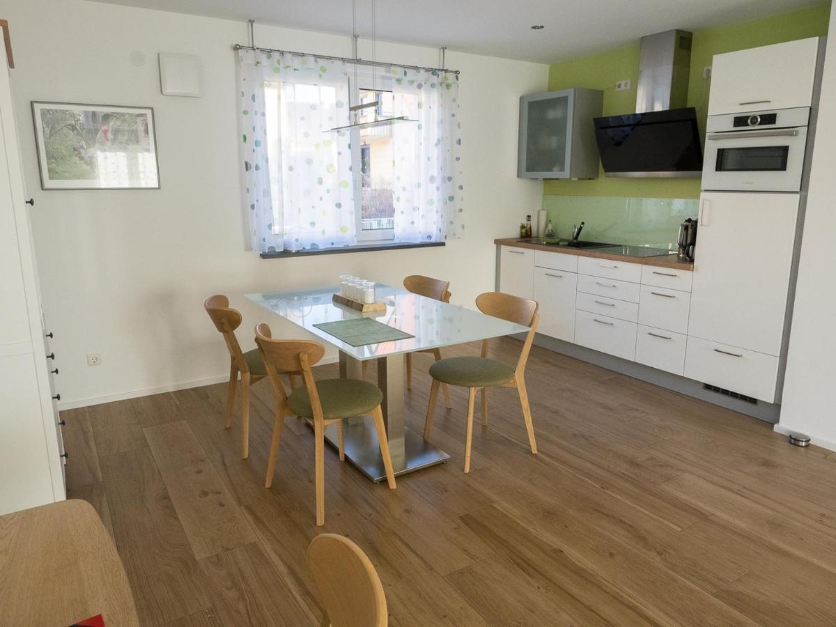 16Lilien Apartmentwohnung Waiblingen  Exterior foto